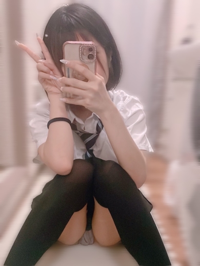 みこ 4